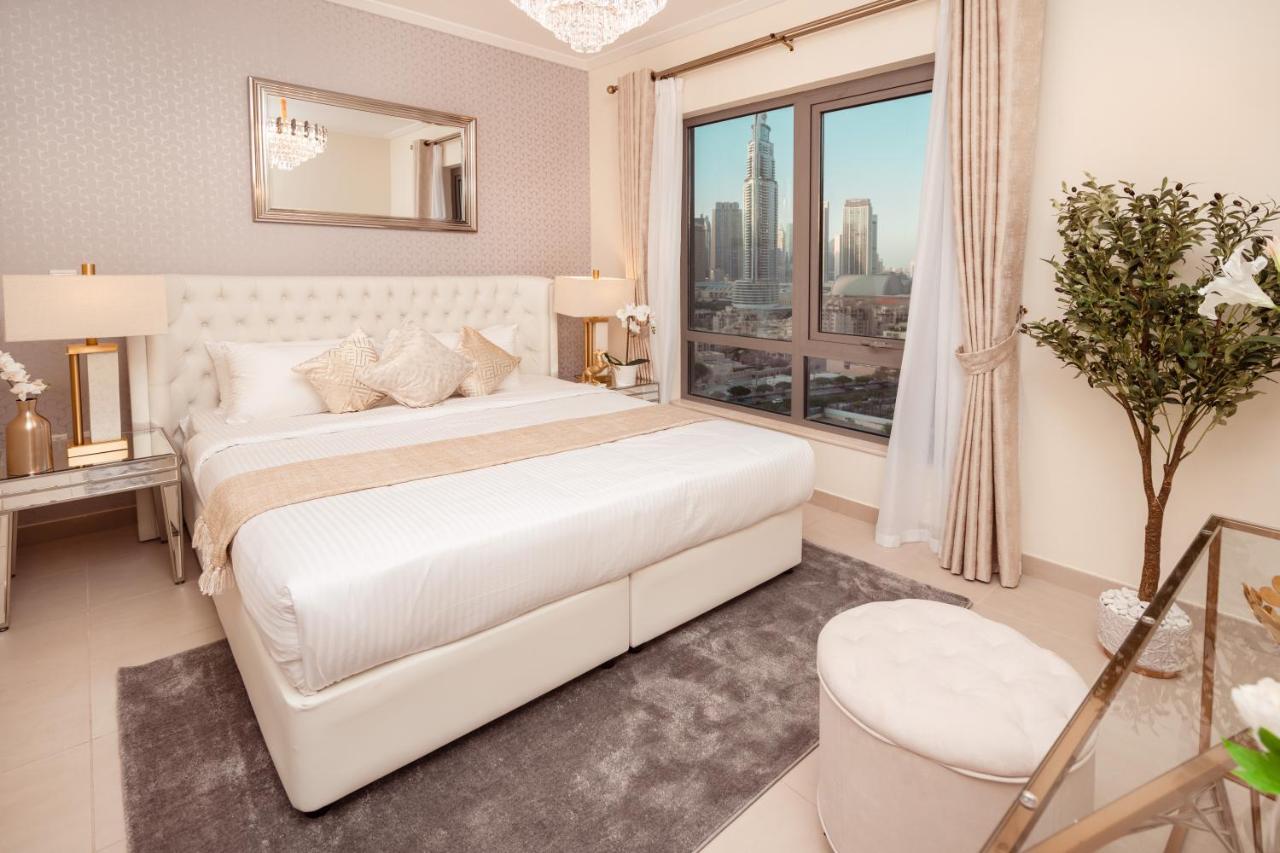 Elite Royal Apartment - Panoramic Full Burj Khalifa, Fountain & Skyline View - Baron ดูไบ ภายนอก รูปภาพ
