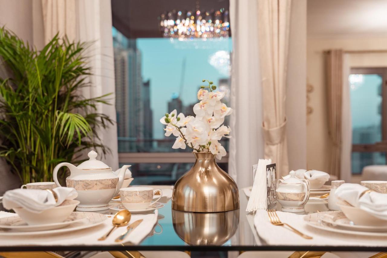 Elite Royal Apartment - Panoramic Full Burj Khalifa, Fountain & Skyline View - Baron ดูไบ ภายนอก รูปภาพ